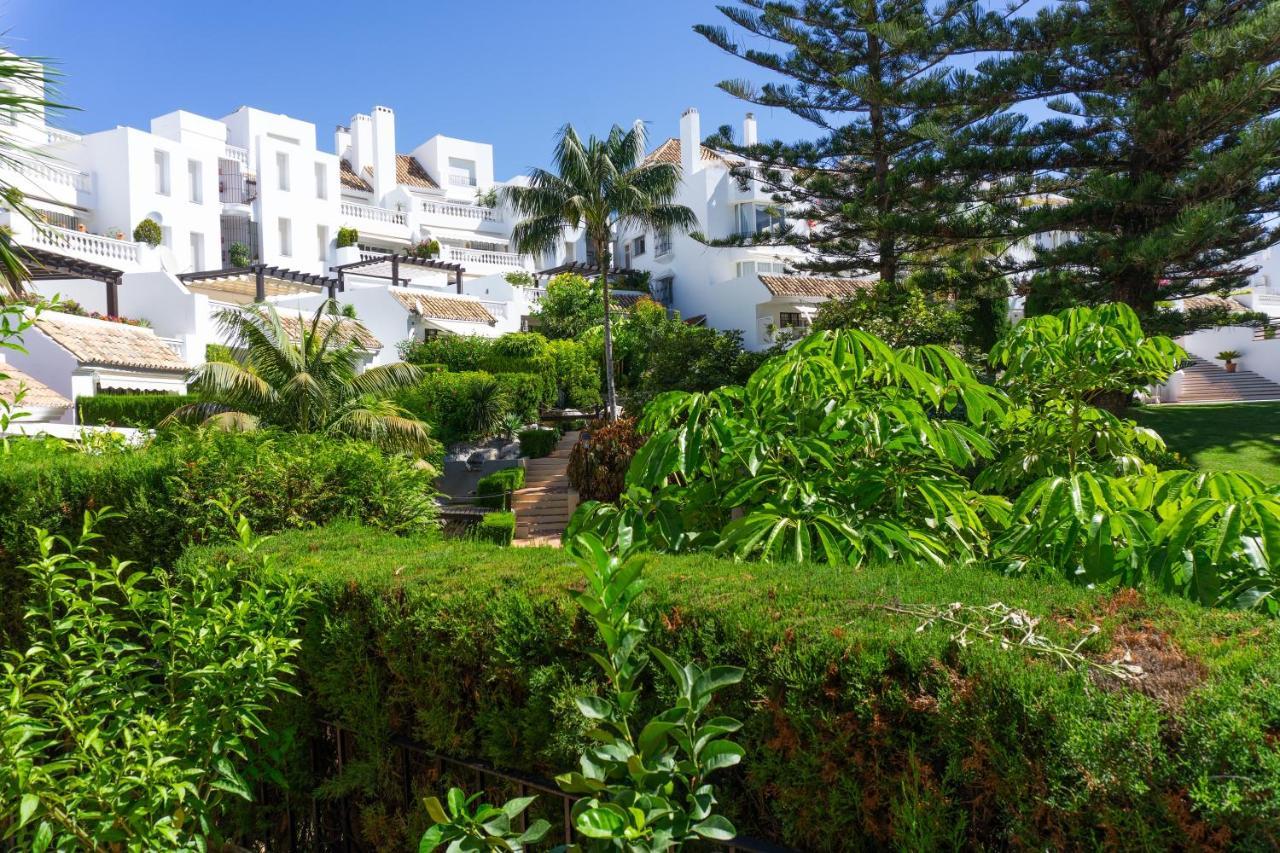 White Pearl Beach Elviria Apartman Marbella Kültér fotó