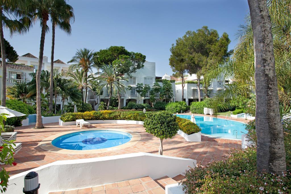 White Pearl Beach Elviria Apartman Marbella Kültér fotó