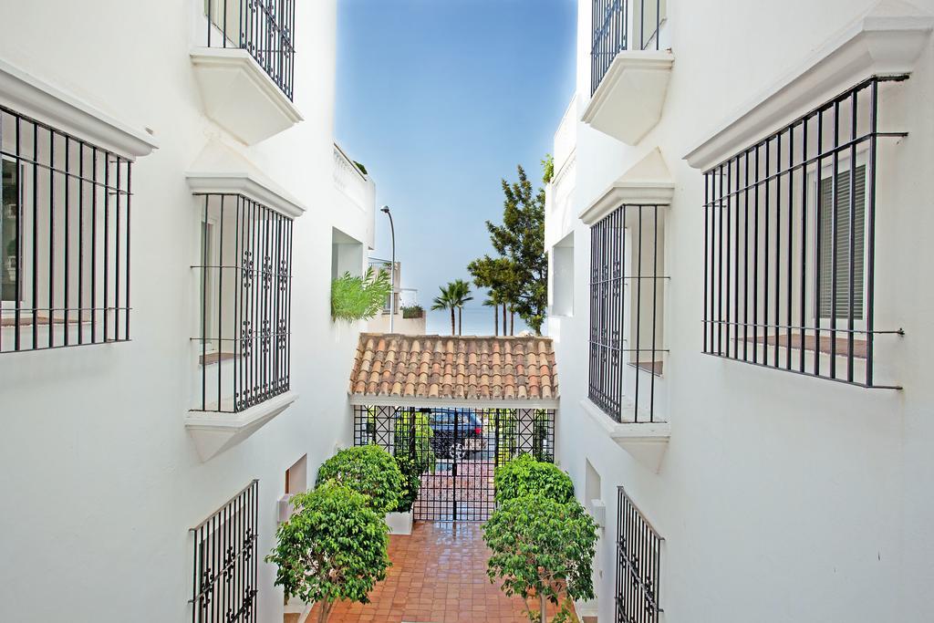 White Pearl Beach Elviria Apartman Marbella Kültér fotó